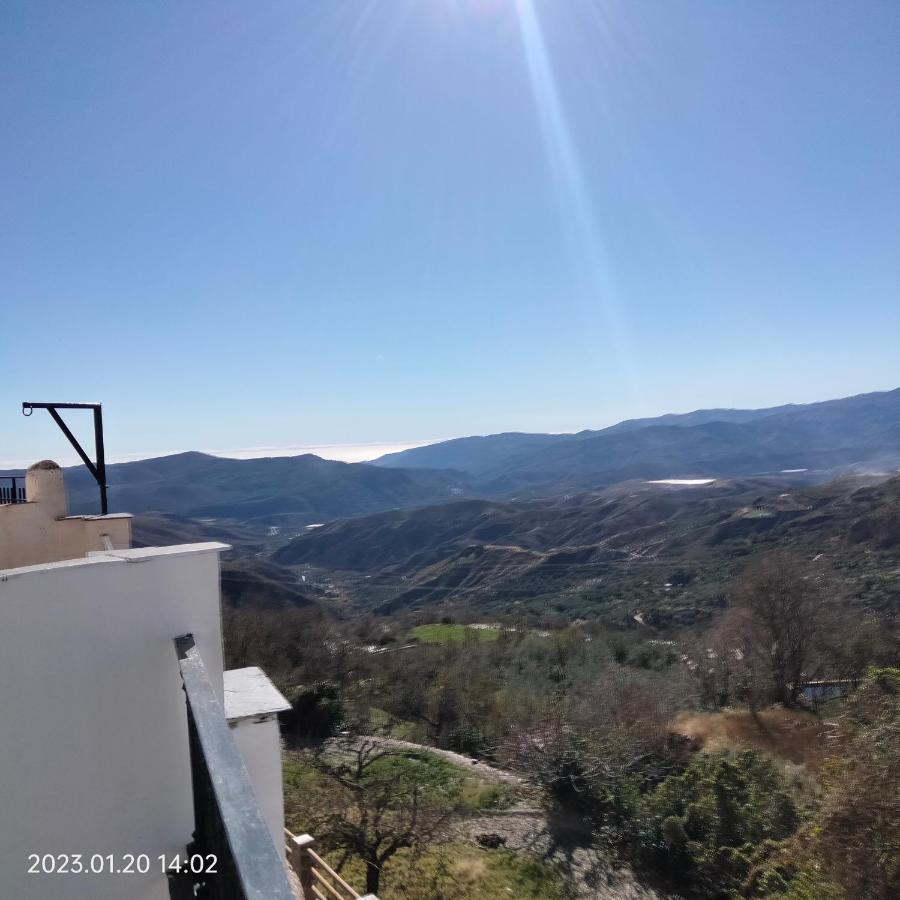 Apartamento Vacacional En La Alpujarra 拉洛勒斯 外观 照片
